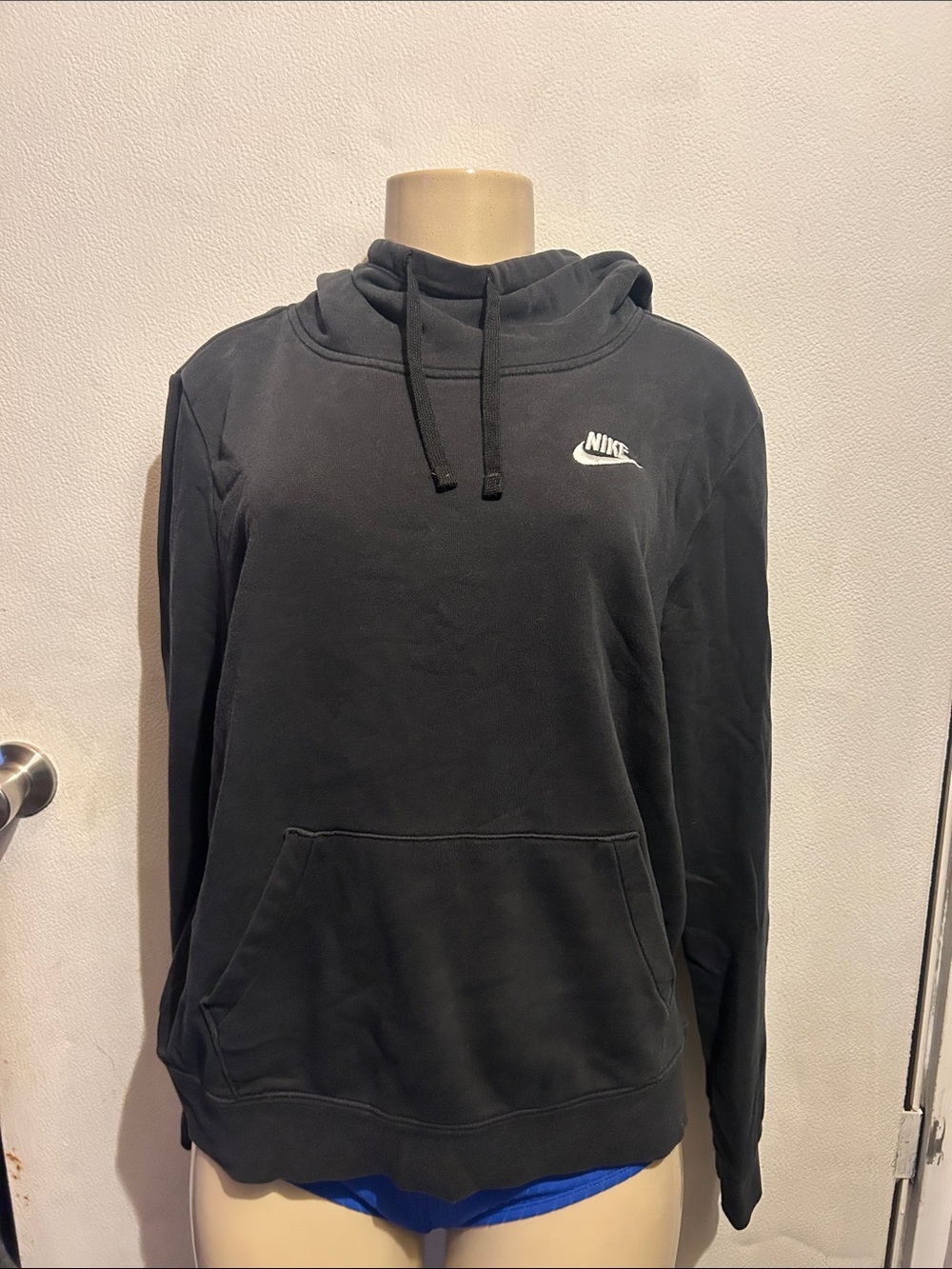 Nike Black Men's Pullover Hoodie with White Swoosh